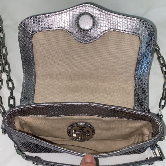 Tory Burch silver Crossbody handbag - Picture 6 of 6